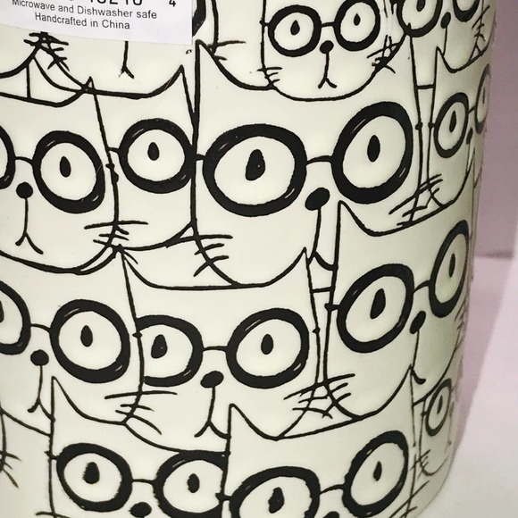 Cat Mug Set of 2 Spectrum Designz NEW Contemporary Cats Glasses Faces Pink - Picture 2 of 6